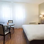 Aparthotel Sejours & Affaires Clairmarais Reims