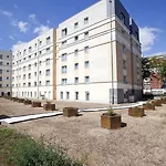 Aparthotel Sejours & Affaires Clairmarais 2*