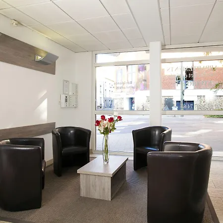 Ξενοδοχείο με διαμερίσματα Sejours & Affaires Clairmarais Ρενς