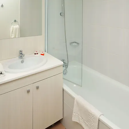 Sejours & Affaires Clairmarais Reims