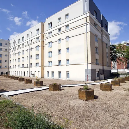 Ξενοδοχείο με διαμερίσματα Sejours & Affaires Clairmarais 2*