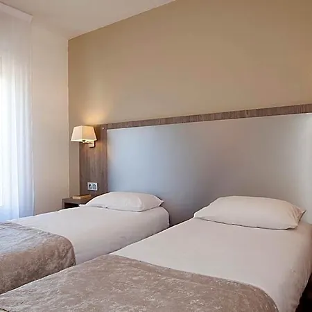 Aparthotel Sejours & Affaires Clairmarais 2*