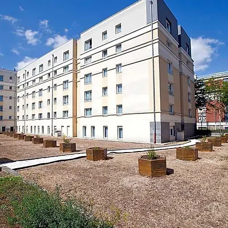Aparthotel Sejours & Affaires Clairmarais Reims