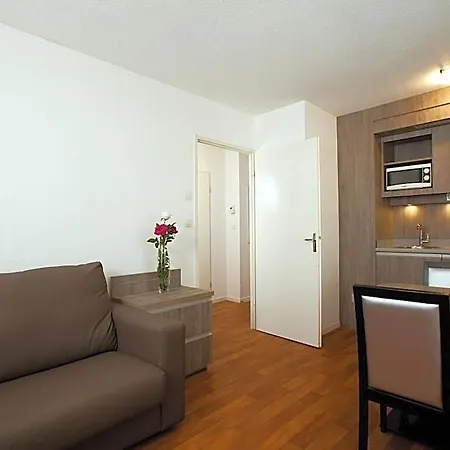 Sejours & Affaires Clairmarais Reims