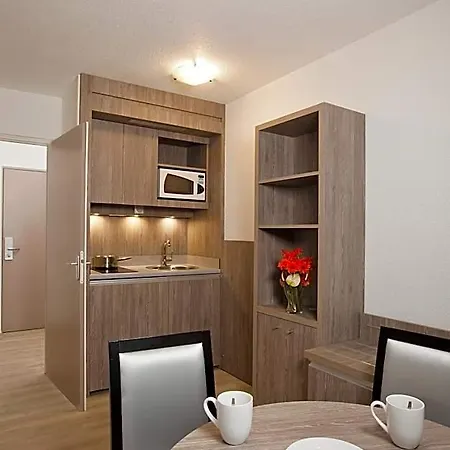 Sejours & Affaires Clairmarais Reims