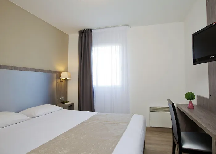 Sejours & Affaires Clairmarais Aparthotel Reims