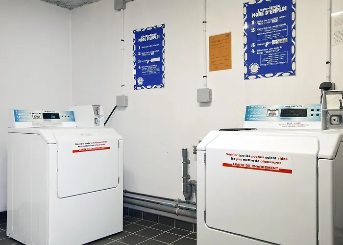 Sejours & Affaires Clairmarais 2*