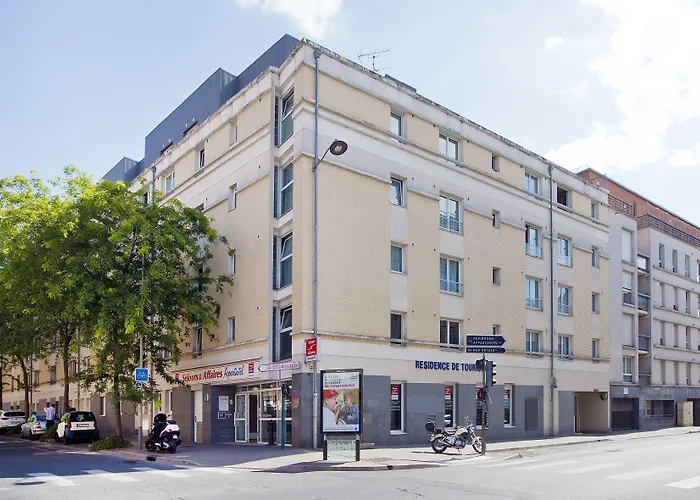 Sejours & Affaires Clairmarais Aparthotel 2*