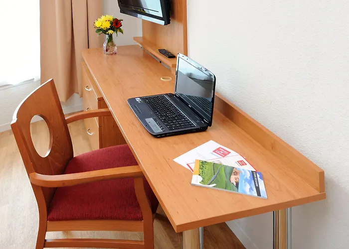 Sejours & Affaires Clairmarais Aparthotel