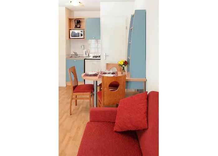 Aparthotel Sejours & Affaires Clairmarais Reims